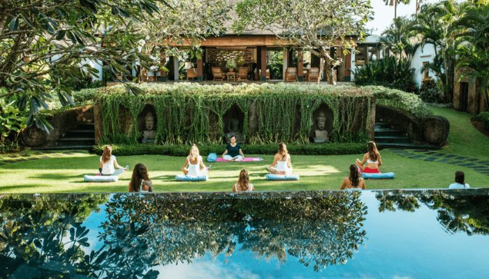 What to Expect at the Best Wellness Retreats